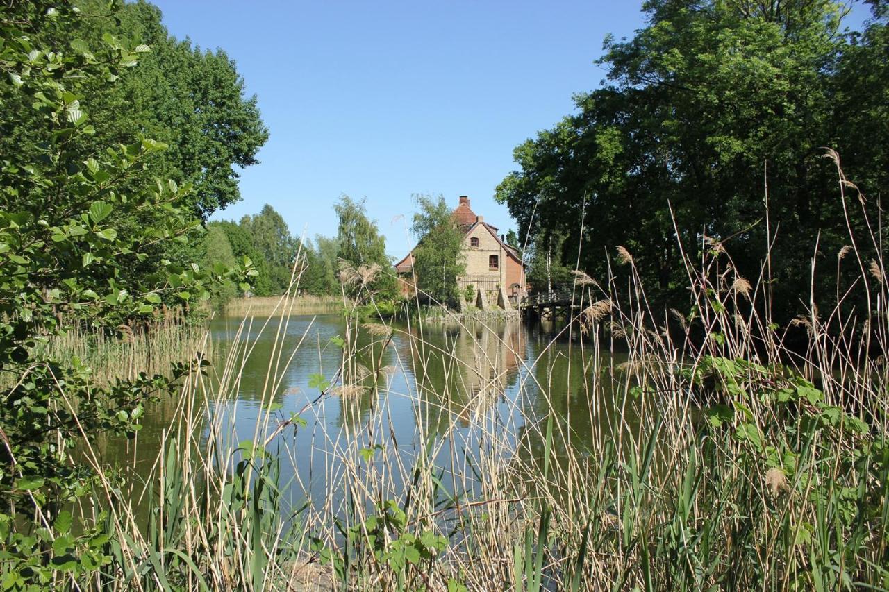 Schmiede Der Wasserburg Liepen Gielow Kültér fotó
